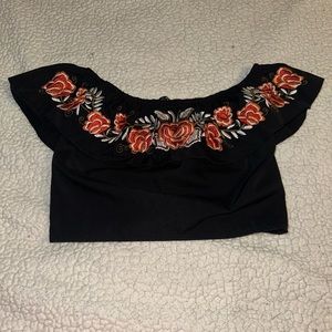 Floral print off shoulder ruffle trim crop blouse